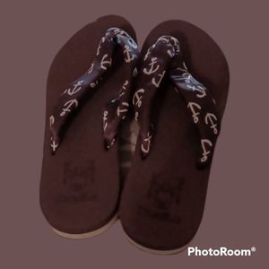 KuaiLu anchor flip flops